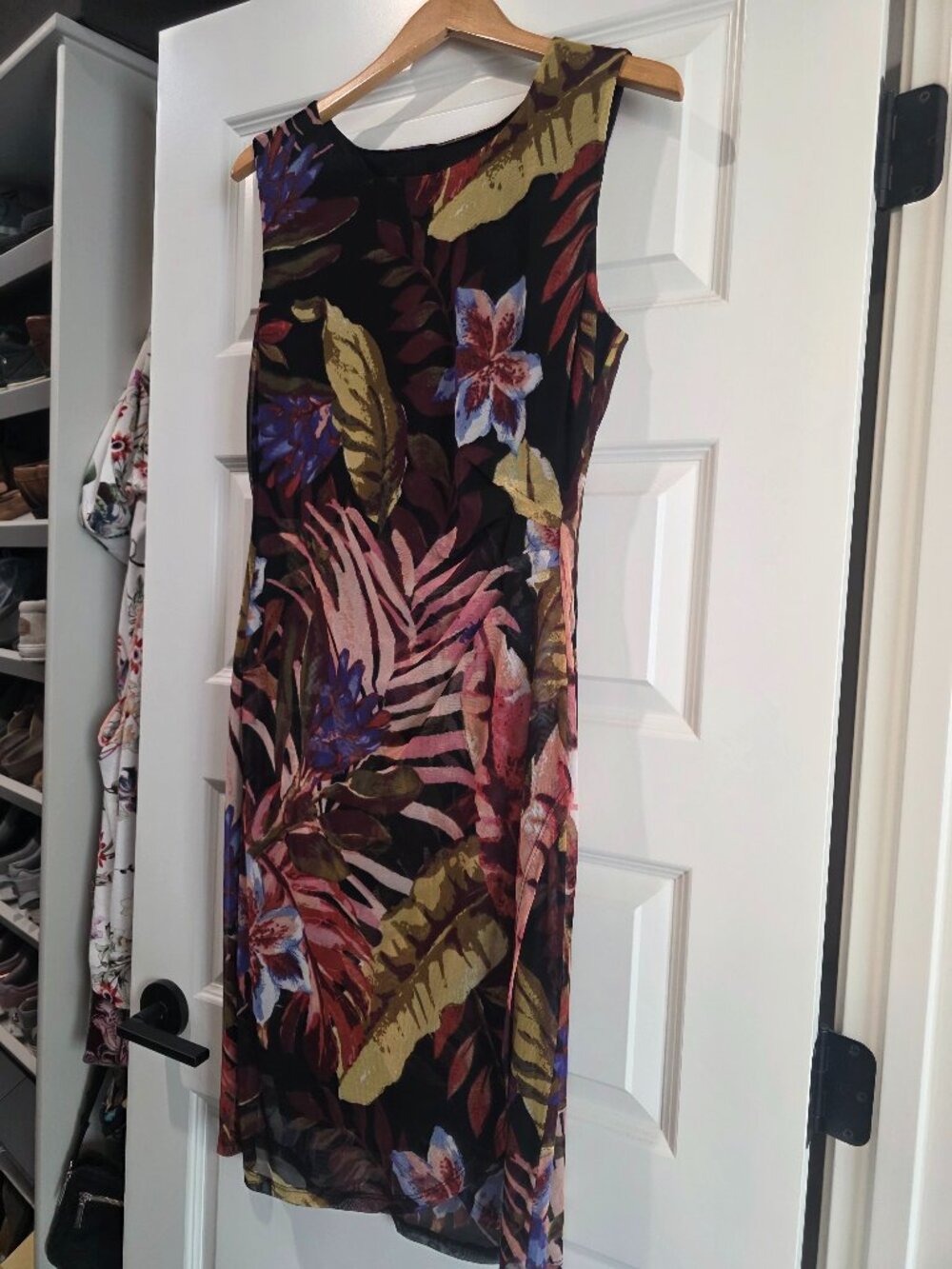 Connected Apparel Size 12